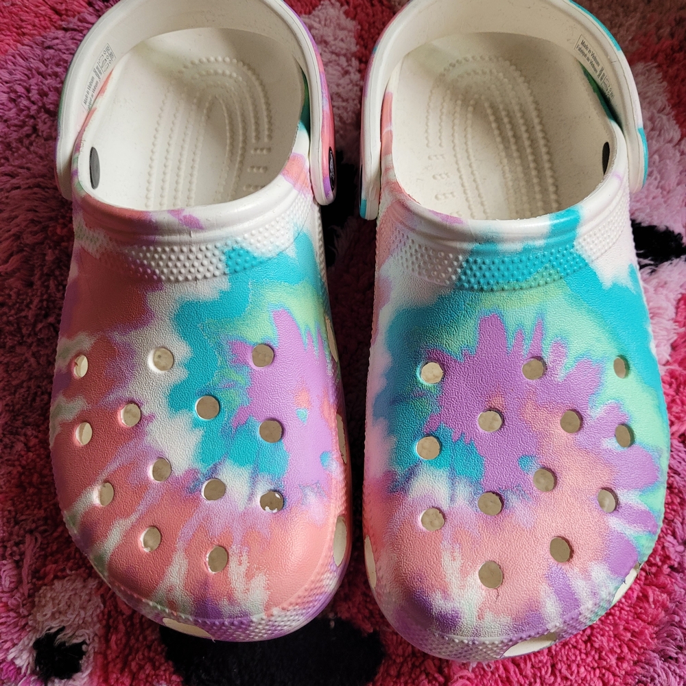 CROCS Multicolor Tie-Dye Clogs